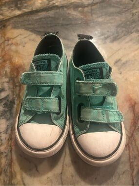 Converse Kids' Turquoise Hook-and-Loop Canvas Sneakers